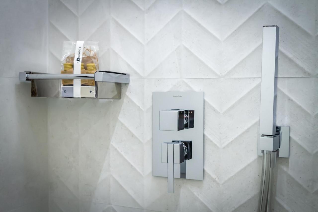 Marbella Banus Suites - Bird Of Paradise Playas Del Duque Banus Suite Apartment 외부 사진