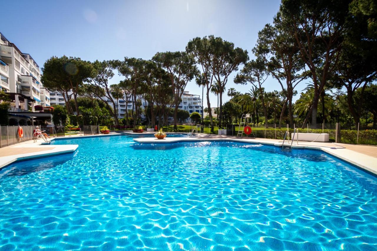Marbella Banus Suites - Bird Of Paradise Playas Del Duque Banus Suite Apartment 외부 사진